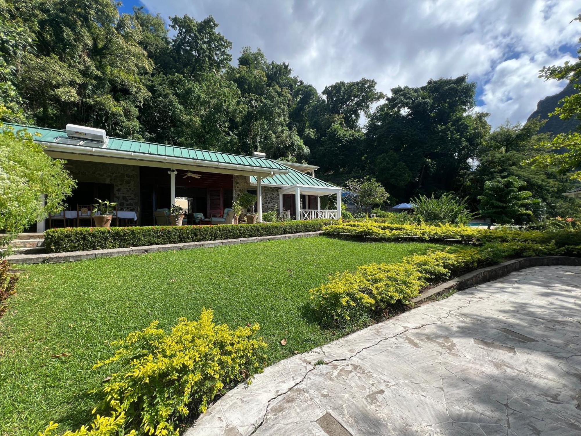 Authentic St, Lucian Experience At Prestigious 2-Bed Villa - Colibri Cottage Villa Soufrière 外观 照片